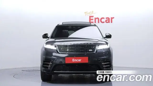 Land Rover Range Rover Velar 2024 — ფოტო 15/20
