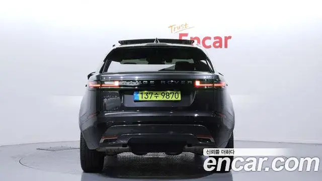 Land Rover Range Rover Velar 2024 — ფოტო 11/20