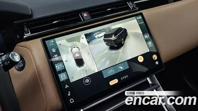 Land Rover Range Rover Velar 2024 — ფოტო 18/20