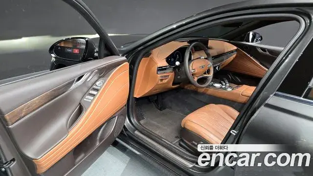 Genesis G80 2022 — Photo 4/20
