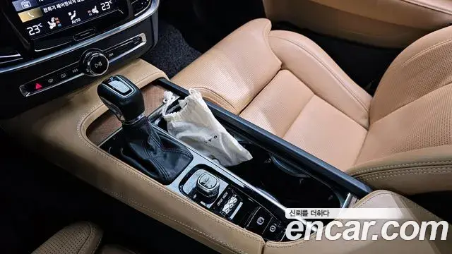 Volvo S90 2019 — ფოტო 12/20