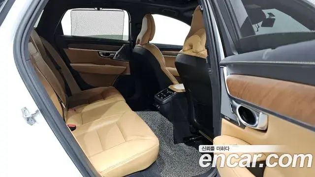 Volvo S90 2019 — ფოტო 8/20