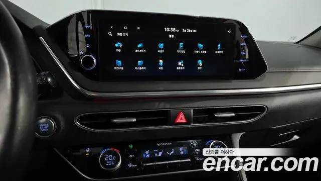 Hyundai Sonata Hybrid 2021 — ფოტო 8/20