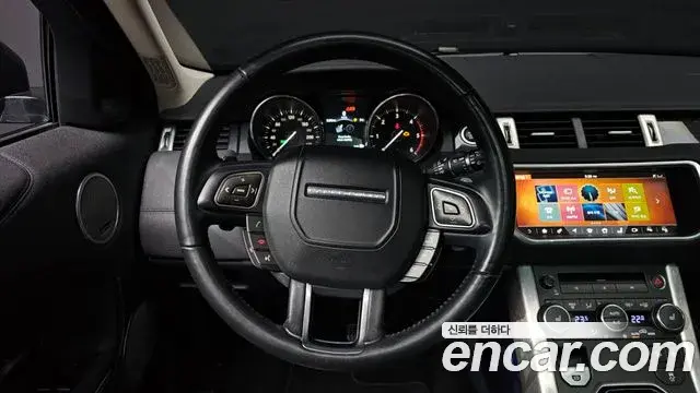 Land Rover Range Rover Evoque 2018 — Photo 18/20