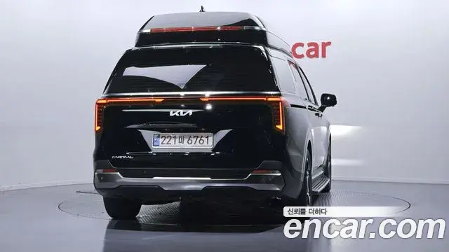 Kia Carnival 2024 — Photo 6/20