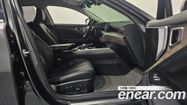 Kia K8 2024 — Photo 11/20