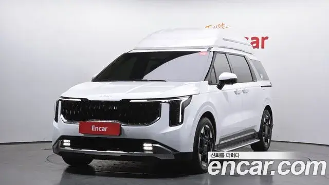 Kia Carnival 2024 — Фото 1/20