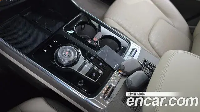 Kia Carnival 2024 — Фото 9/20