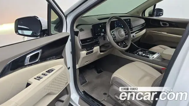 Kia Carnival 2024 — Фото 11/20