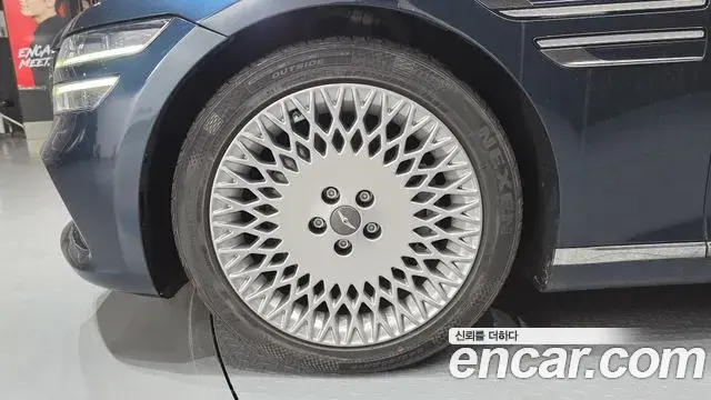 Genesis G80 2020 — Photo 19/20