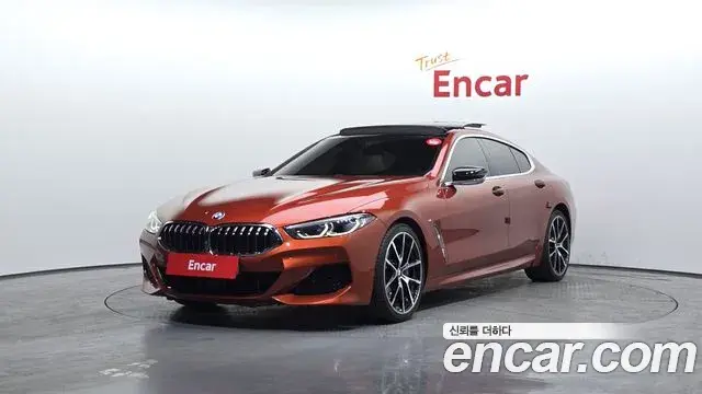 BMW 8 Series 2020 — Фото 1/20