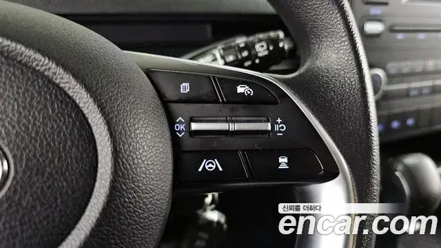 Hyundai Staria 2023 — Фото 19/20