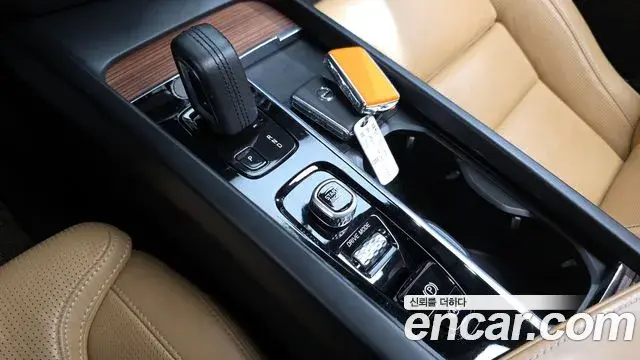 Volvo V60 Cross Country 2020 — Şəkil 6/20
