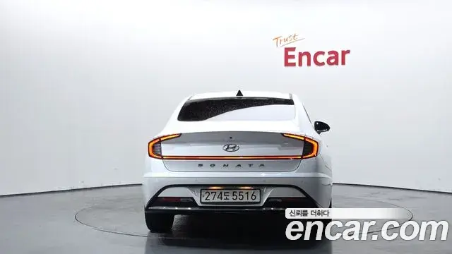 Hyundai Sonata Hybrid 2020 — Photo 13/20