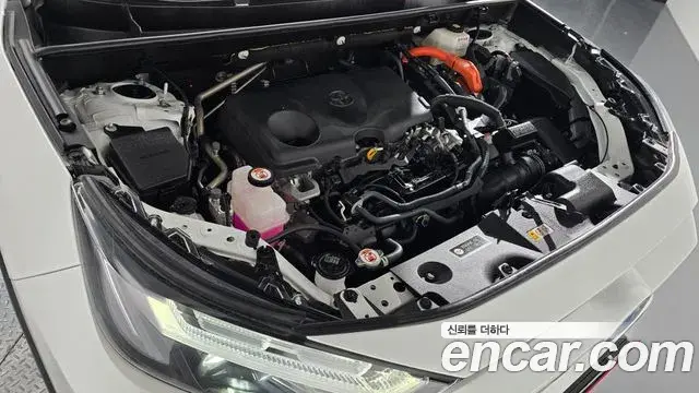 Toyota RAV4 2024 — Photo 2/20