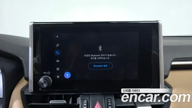 Toyota RAV4 2024 — Photo 7/20
