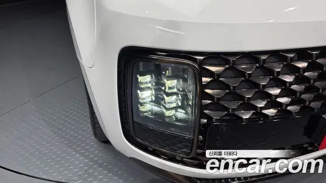 Hyundai Staria 2021 — Şəkil 16/20