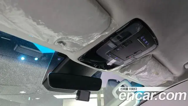 Hyundai Staria 2021 — Şəkil 19/20