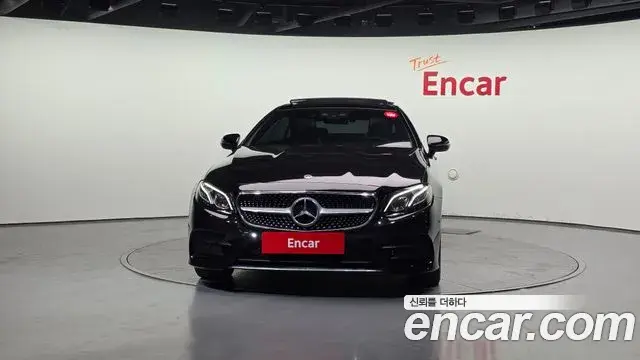 Mercedes-Benz E-Class 2019 — ფოტო 2/20