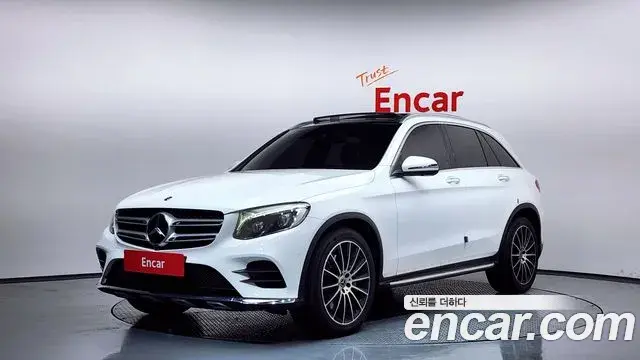 Mercedes-Benz GLC-Class 2018 — Photo 3/20