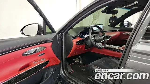 Genesis GV70 2021 — Şəkil 20/32