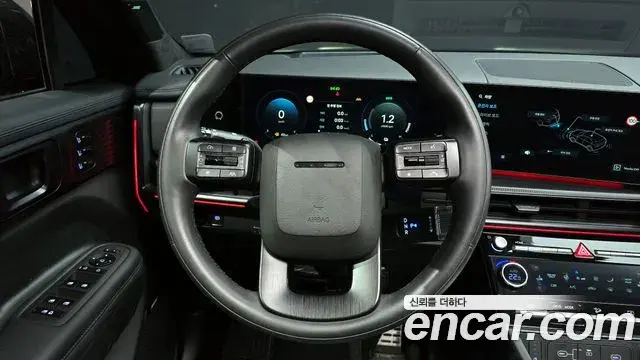 Hyundai Santa Fe 2023 — ფოტო 17/20