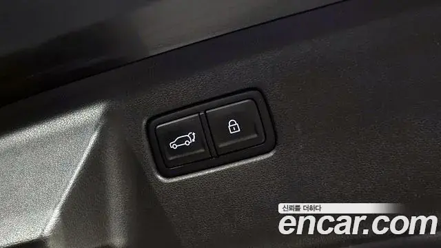 Hyundai Santa Fe 2023 — ფოტო 20/20