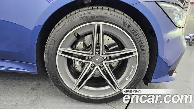 Mercedes-Benz AMG GT 2020 — Şəkil 9/20
