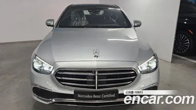 Mercedes-Benz E-Class 2023 — Şəkil 11/20