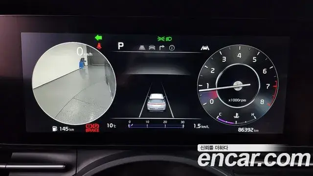 Kia Carnival 2021 — Photo 8/20