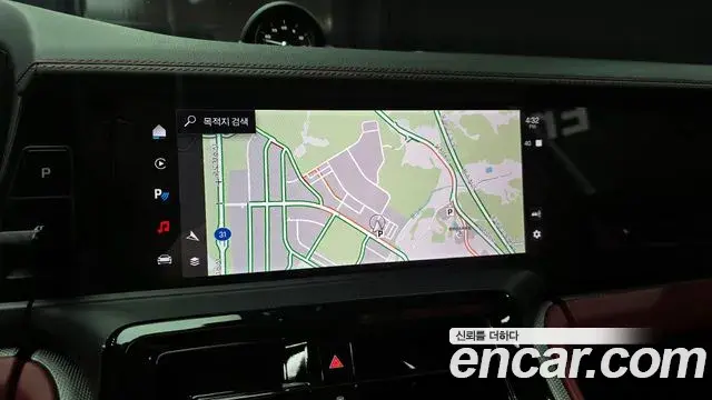 Porsche Panamera 2025 — ფოტო 14/20