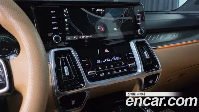 Kia Sorento 2020 — Фото 12/20