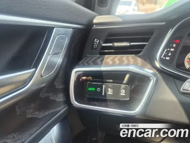 Audi A6 2022 — Photo 12/20