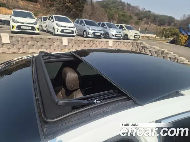 Audi A6 2022 — Photo 19/20