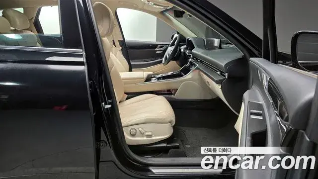 Genesis GV80 2022 — ფოტო 15/20