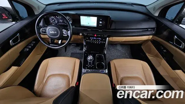 Kia Carnival 2021 — Photo 16/20
