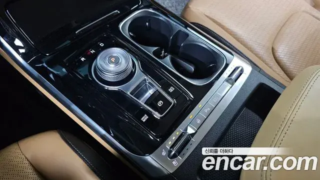 Kia Carnival 2021 — Photo 3/20