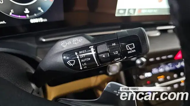 Kia Carnival 2021 — Photo 4/20
