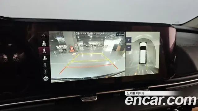 Kia Carnival 2021 — Photo 14/20