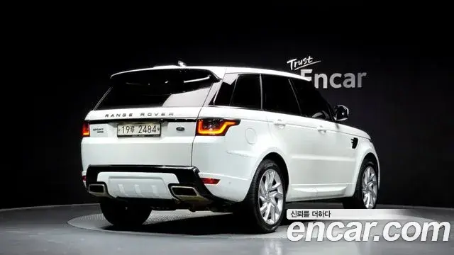 Land Rover Range Rover Sport 2018 — Photo 9/20