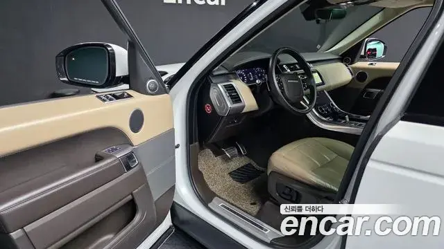 Land Rover Range Rover Sport 2018 — Photo 2/20