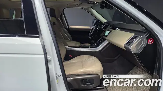 Land Rover Range Rover Sport 2018 — Photo 5/20