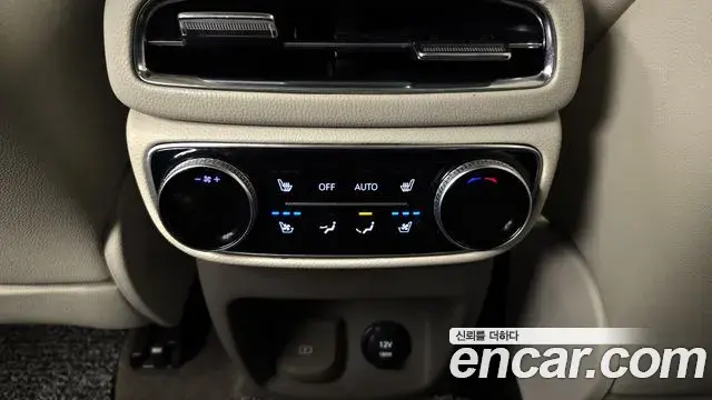 Genesis GV80 2023 — ფოტო 12/20