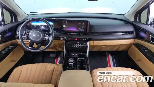 Kia Carnival 2023 — Фото 7/20