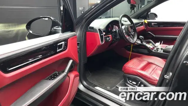 Porsche Cayenne 2019 — Şəkil 1/20