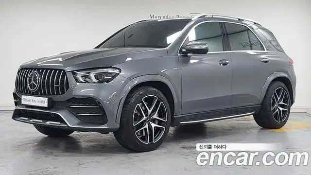 Mercedes-Benz GLE-Class 2021 — Photo 3/19