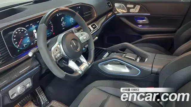 Mercedes-Benz GLE-Class 2021 — Photo 1/19