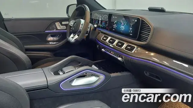 Mercedes-Benz GLE-Class 2021 — Photo 4/19
