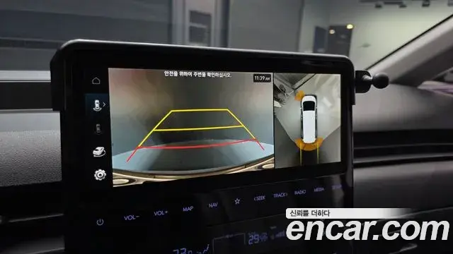 Hyundai Staria 2025 — Фото 19/20