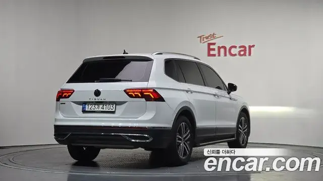 Volkswagen Tiguan Allspace 2023 — Şəkil 7/20